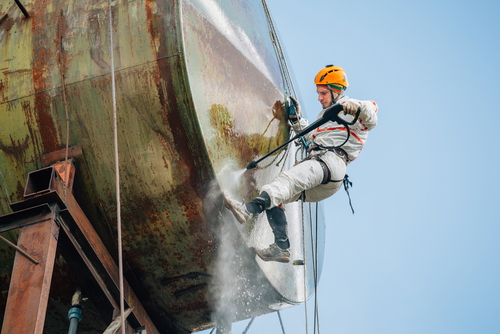 The Importance of Regular Water Tank Cleaning: 6 Reasons